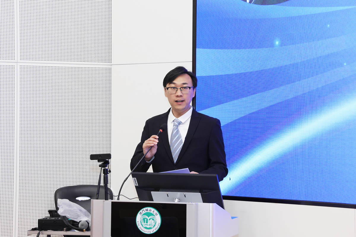 1765523233941873.jpg 1765523233941873.jpg