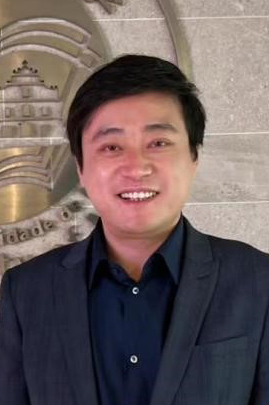 Associate Professor Jun Peng